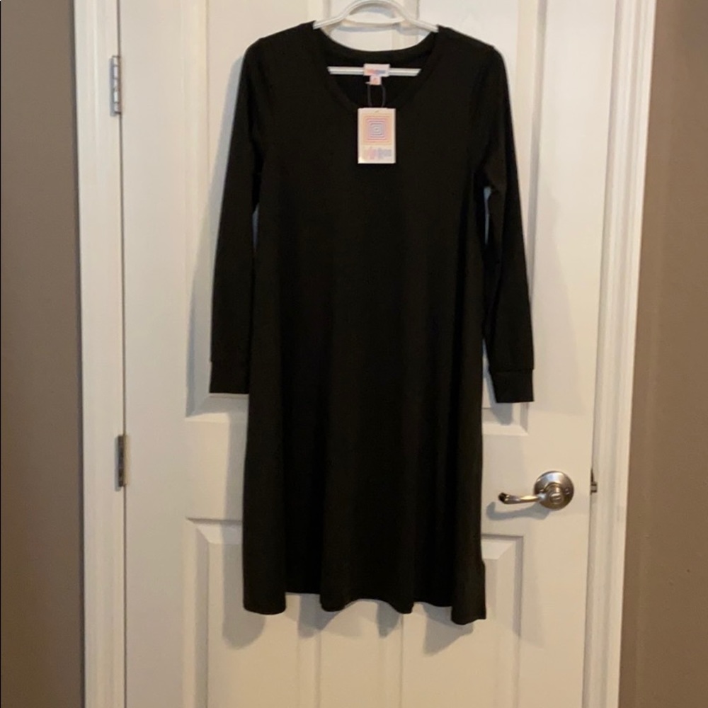 NWT - LULAROE Emily Dress - Black - xs